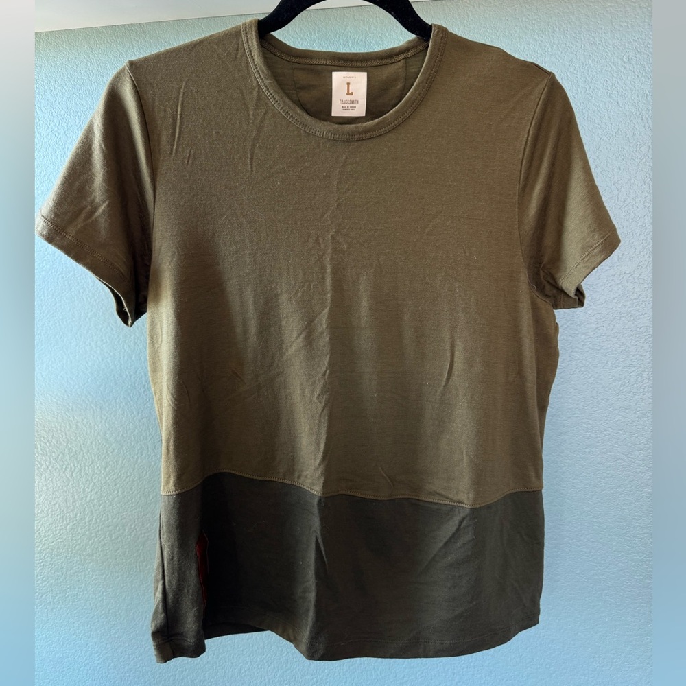 Tracksmith Off Roads short sleeve tee L